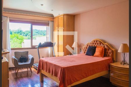 Casa à venda com 320m², 4 quartos e 3 vagasQuarto