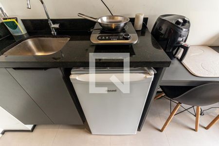 Cozinha - Detalhe Cooktop e Frigobar de kitnet/studio à venda com 1 quarto, 10m² em Campos Elíseos, São Paulo