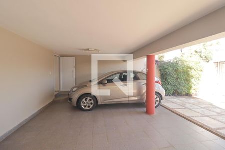 Garagem de casa à venda com 3 quartos, 230m² em Vila das Hortencias, Jundiaí
