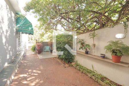 Quintal de casa à venda com 3 quartos, 230m² em Vila das Hortencias, Jundiaí