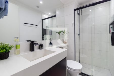 Apartamento à venda com 35m², 2 quartos e sem vaga Apartamento à venda com 35m², 2 quartos e sem vagaBanheiro Social