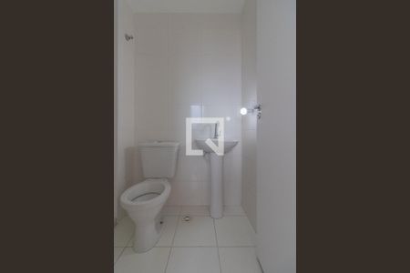 Banheiro de apartamento para alugar com 1 quarto, 24m² em Vila Nova das Belezas, São Paulo