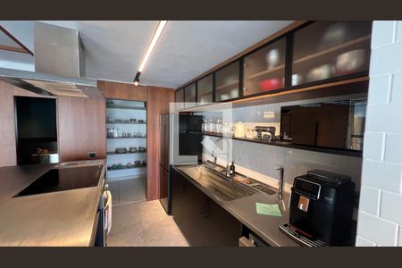 Apartamento à venda com 162m², 2 quartos e 2 vagasCozinha - Armários