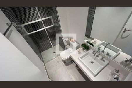 Apartamento à venda com 162m², 2 quartos e 2 vagasBanheiro