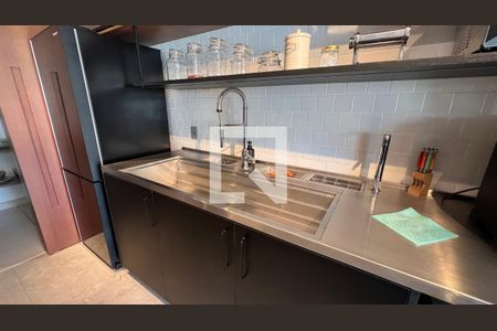 Apartamento à venda com 162m², 2 quartos e 2 vagasCozinha - Armários