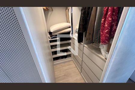 Apartamento à venda com 162m², 2 quartos e 2 vagasCloset da suíte