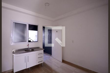 Sala/Cozinha  de casa de condomínio à venda com 1 quarto, 62m² em Vila Cristália, São Paulo