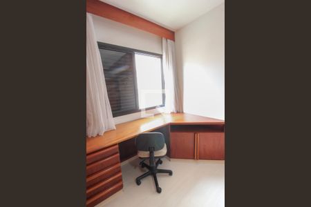 Apartamento à venda com 130m², 3 quartos e 2 vagas Apartamento à venda com 130m², 3 quartos e 2 vagasQuarto Suíte
