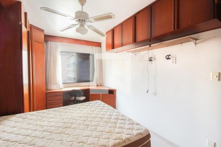 Apartamento à venda com 130m², 3 quartos e 2 vagas Apartamento à venda com 130m², 3 quartos e 2 vagasQuarto Suíte