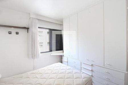Apartamento à venda com 130m², 3 quartos e 2 vagas Apartamento à venda com 130m², 3 quartos e 2 vagasQuarto 2
