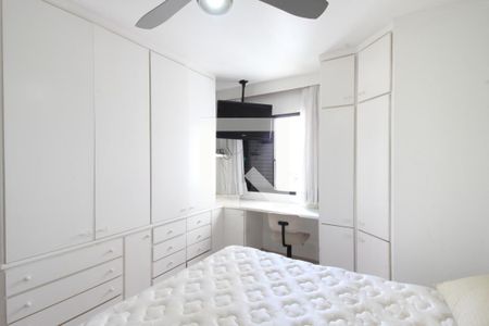 Apartamento à venda com 130m², 3 quartos e 2 vagas Apartamento à venda com 130m², 3 quartos e 2 vagasQuarto 1