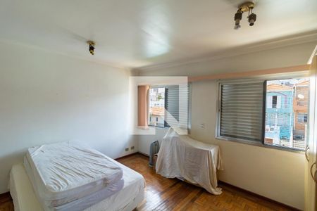 Quarto 1 de casa à venda com 2 quartos, 160m² em Vila Laís, São Paulo