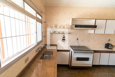 Casa à venda com 160m², 2 quartos e 6 vagasCozinha