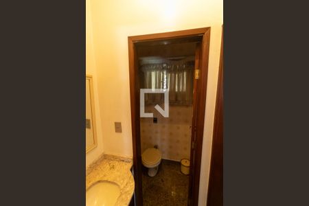 Casa à venda com 160m², 2 quartos e 6 vagasBanheiro