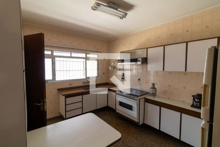 Casa à venda com 160m², 2 quartos e 6 vagasCozinha