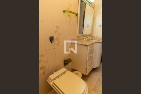 Casa à venda com 160m², 2 quartos e 6 vagasBanheiro