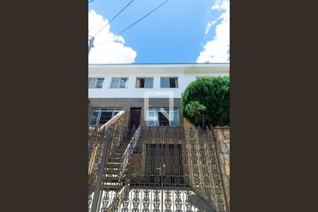 Casa à venda com 160m², 2 quartos e 6 vagasFachada