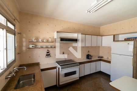 Casa à venda com 160m², 2 quartos e 6 vagasCozinha