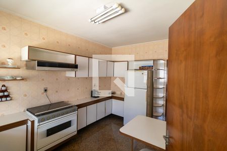 Casa à venda com 160m², 2 quartos e 6 vagasCozinha