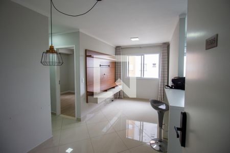 Sala de apartamento à venda com 2 quartos, 46m² em Vila Carmosina, São Paulo