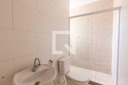 Casa de condomínio para alugar com 90m², 2 quartos e 2 vagas Casa de condomínio para alugar com 90m², 2 quartos e 2 vagasBanheiro