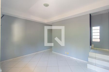 Sala de casa de condomínio para alugar com 2 quartos, 90m² em Campo Grande, Rio de Janeiro