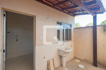 Casa de condomínio para alugar com 90m², 2 quartos e 2 vagas Casa de condomínio para alugar com 90m², 2 quartos e 2 vagasÁrea de Serviço