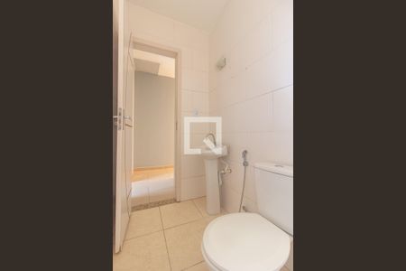 Casa de condomínio para alugar com 90m², 2 quartos e 2 vagas Casa de condomínio para alugar com 90m², 2 quartos e 2 vagasBanheiro