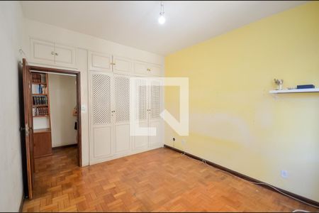 Apartamento à venda com 200m², 4 quartos e 1 vaga Apartamento à venda com 200m², 4 quartos e 1 vagaQuarto 3
