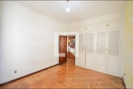 Apartamento à venda com 200m², 4 quartos e 1 vaga Apartamento à venda com 200m², 4 quartos e 1 vagaQuarto 3