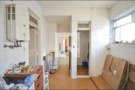 Apartamento à venda com 200m², 4 quartos e 1 vaga Apartamento à venda com 200m², 4 quartos e 1 vagaÁrea de Serviço
