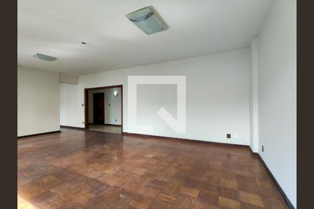 Sala de apartamento para alugar com 4 quartos, 200m² em Tijuca, Rio de Janeiro