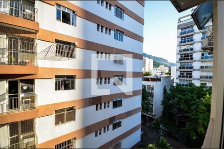 Apartamento à venda com 200m², 4 quartos e 1 vaga Apartamento à venda com 200m², 4 quartos e 1 vagaVista do Quarto 3