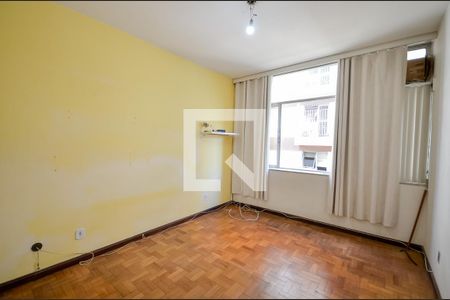 Apartamento à venda com 200m², 4 quartos e 1 vaga Apartamento à venda com 200m², 4 quartos e 1 vagaQuarto 3