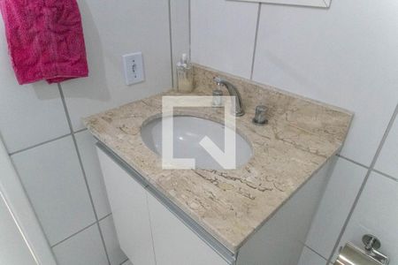 Apartamento à venda com 51m², 2 quartos e sem vaga Apartamento à venda com 51m², 2 quartos e sem vagaBanheiro