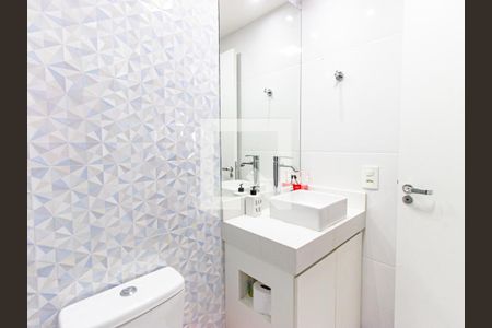 Apartamento à venda com 68m², 2 quartos e 1 vagaBanheiro 