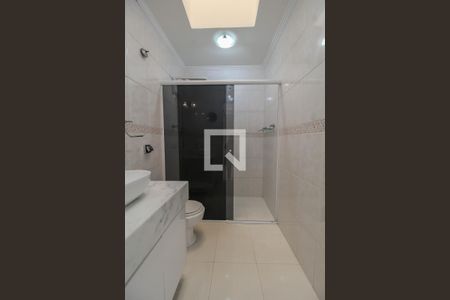 Casa para alugar com 147m², 3 quartos e 3 vagas Casa para alugar com 147m², 3 quartos e 3 vagasBanheiro da Suíte