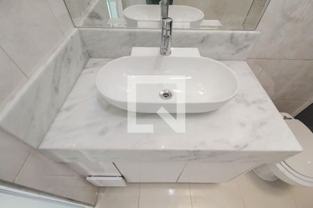 Casa para alugar com 147m², 3 quartos e 3 vagas Casa para alugar com 147m², 3 quartos e 3 vagasBanheiro da Suíte