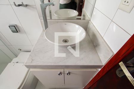 Casa para alugar com 147m², 3 quartos e 3 vagas Casa para alugar com 147m², 3 quartos e 3 vagasBanheiro Social