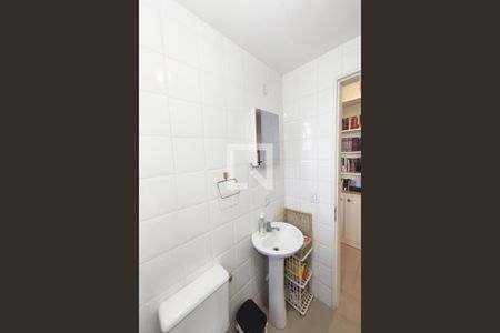Banheiro de apartamento para alugar com 1 quarto, 56m² em Rio Branco, São Leopoldo