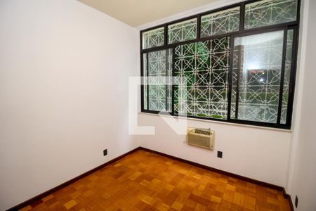 Quarto 1 de apartamento à venda com 3 quartos, 138m² em Laranjeiras, Rio de Janeiro
