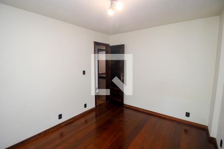 Apartamento à venda com 138m², 3 quartos e 2 vagasQuarto 3