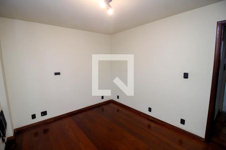 Apartamento à venda com 138m², 3 quartos e 2 vagasQuarto 3