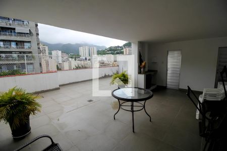 Apartamento à venda com 138m², 3 quartos e 2 vagasÁrea comum