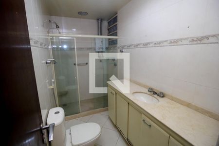 Apartamento à venda com 138m², 3 quartos e 2 vagasBanheiro Social 1
