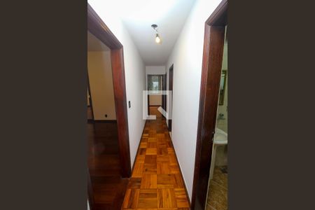 Corredor de apartamento à venda com 3 quartos, 138m² em Laranjeiras, Rio de Janeiro