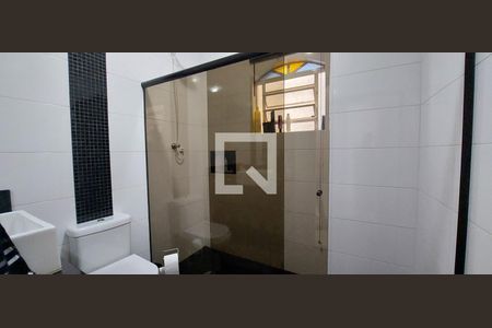 Casa à venda com 190m², 3 quartos e 2 vagasBanheiro 3