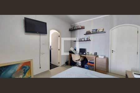 Quarto suíte 1 de casa à venda com 3 quartos, 190m² em Jardim Las Vegas, Santo André