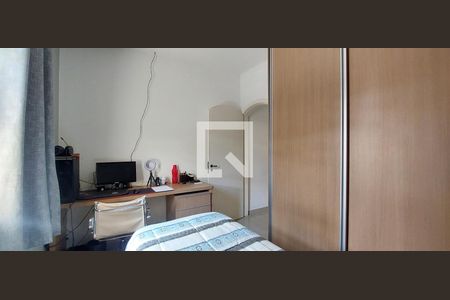 Casa à venda com 190m², 3 quartos e 2 vagasQuarto 2