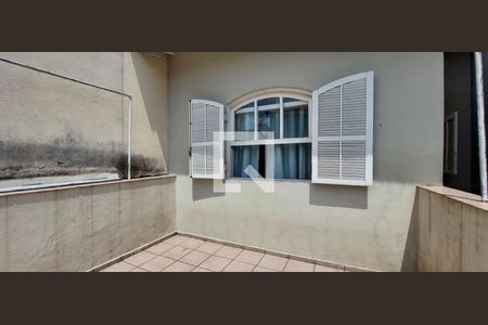 Casa à venda com 190m², 3 quartos e 2 vagasQuintal